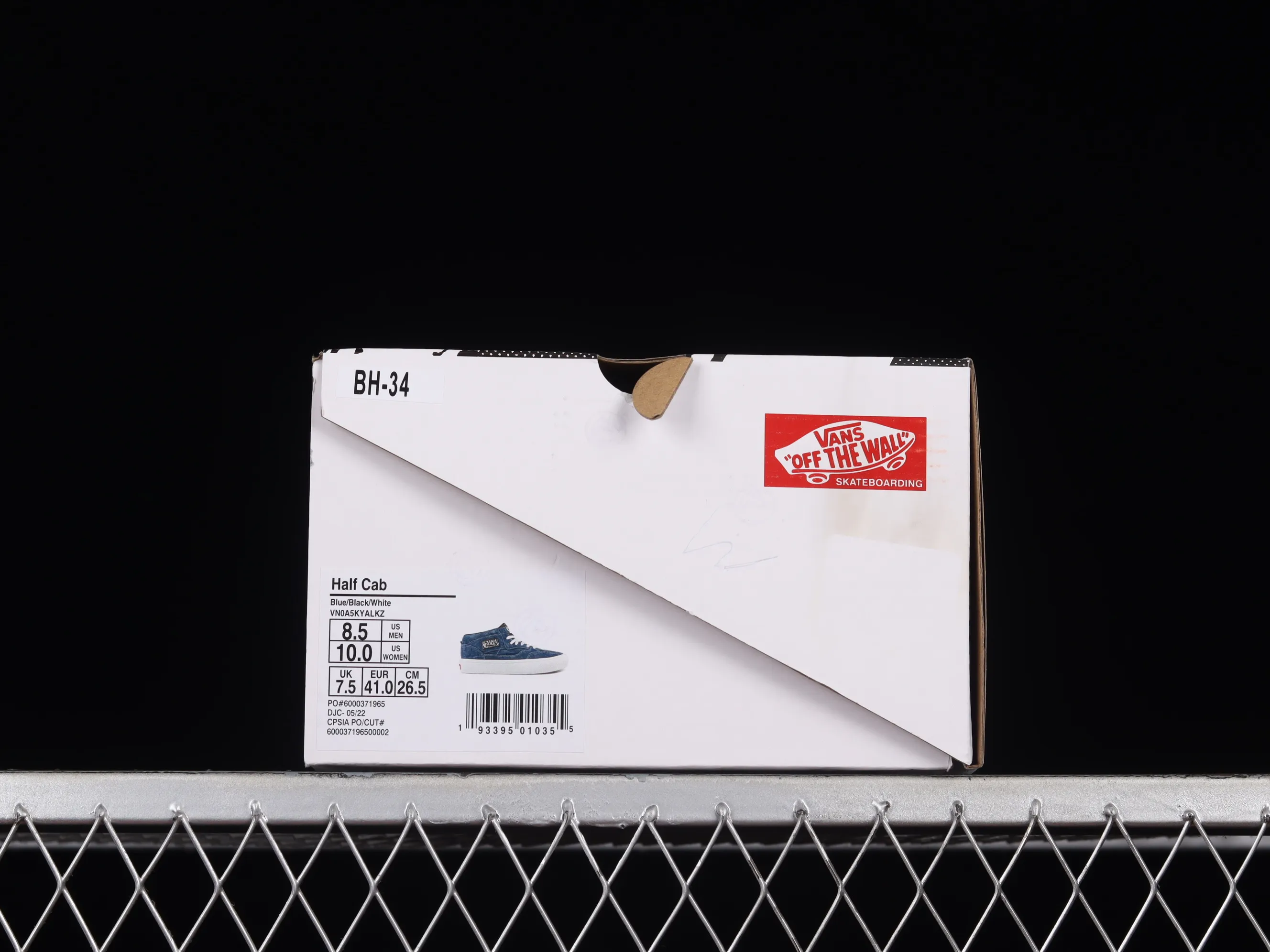 All categories Vans Vans series Vans Mid Vans Zhongbang Vans Half Cab Legend skater signature Zhongbang skateboard shoes VN0A5KYALKZ